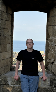 Дмитрий Карпов