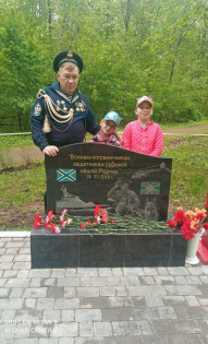 Лазарев Сергей