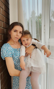 Константинова Елена