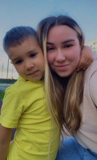 Елена Андреева