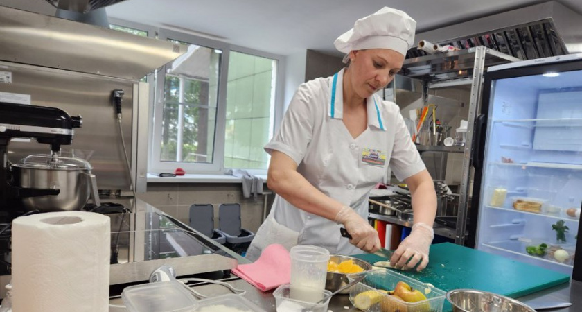 Новочебоксарка стала лучшим школьным поваром в Чувашии