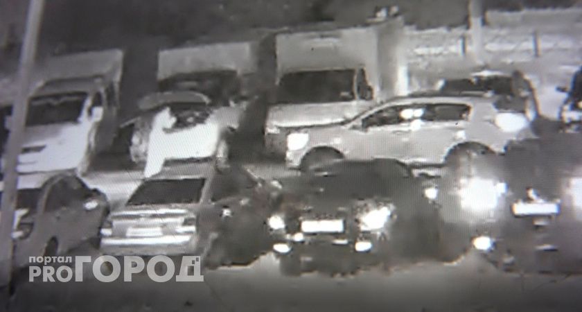 В Новочебоксарске поздно вечером раздался громкий хлопок: сработала сигнализация нескольких автомобилей