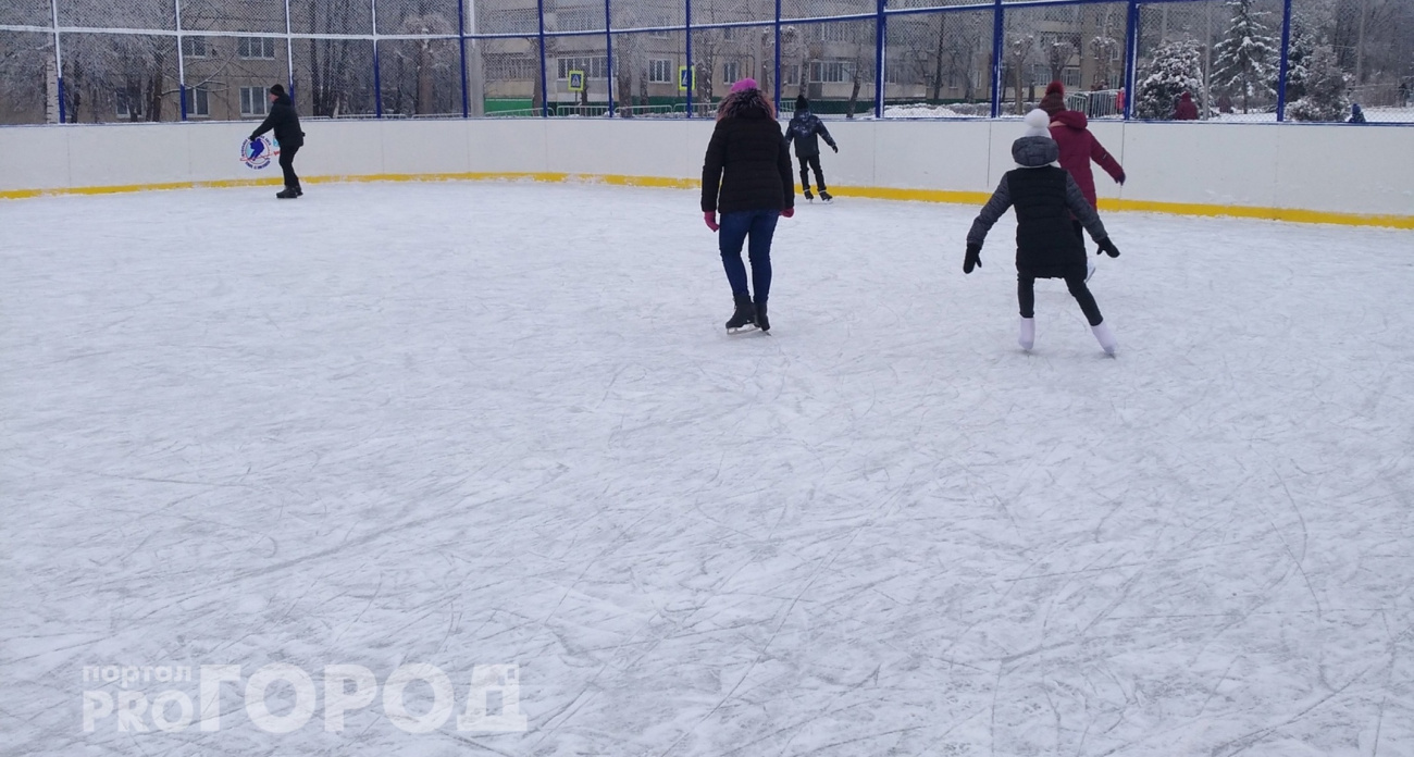 Жители Новочебоксарска смогут бесплатно покататься на коньках и посмотреть на выступления фигуристов