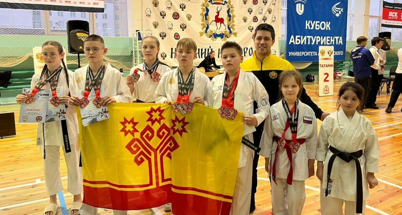 Новочебоксарские каратисты собрали урожай медалей на турнире в Нижнем Новгороде