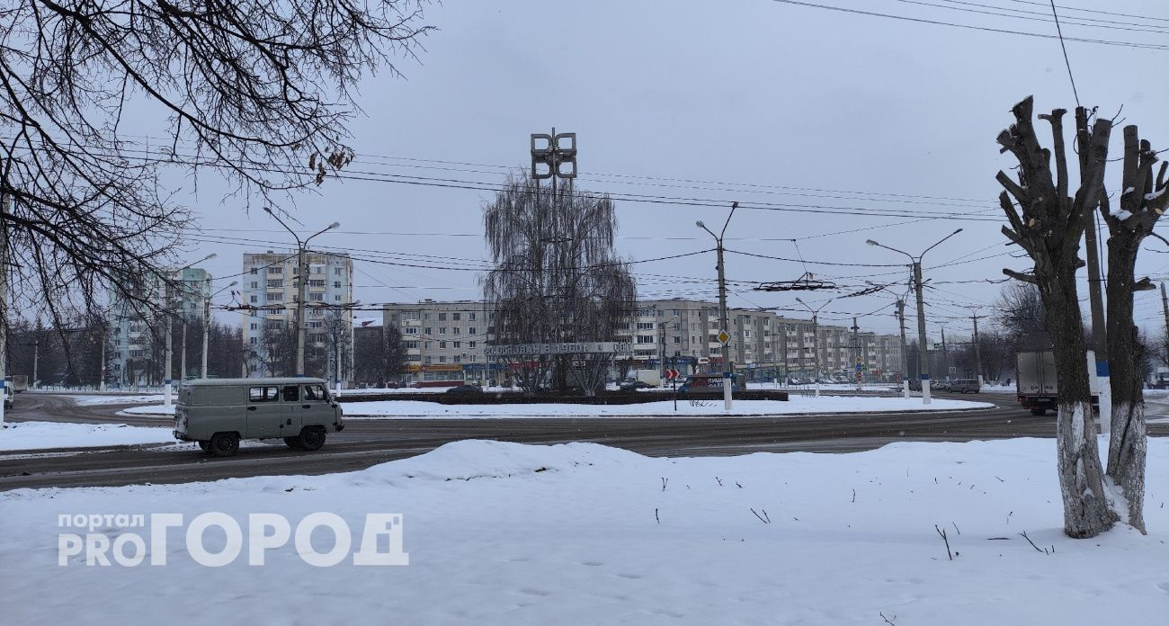 В Новочебоксарске семья с детьми-инвалидами не может добиться установки пандуса в доме