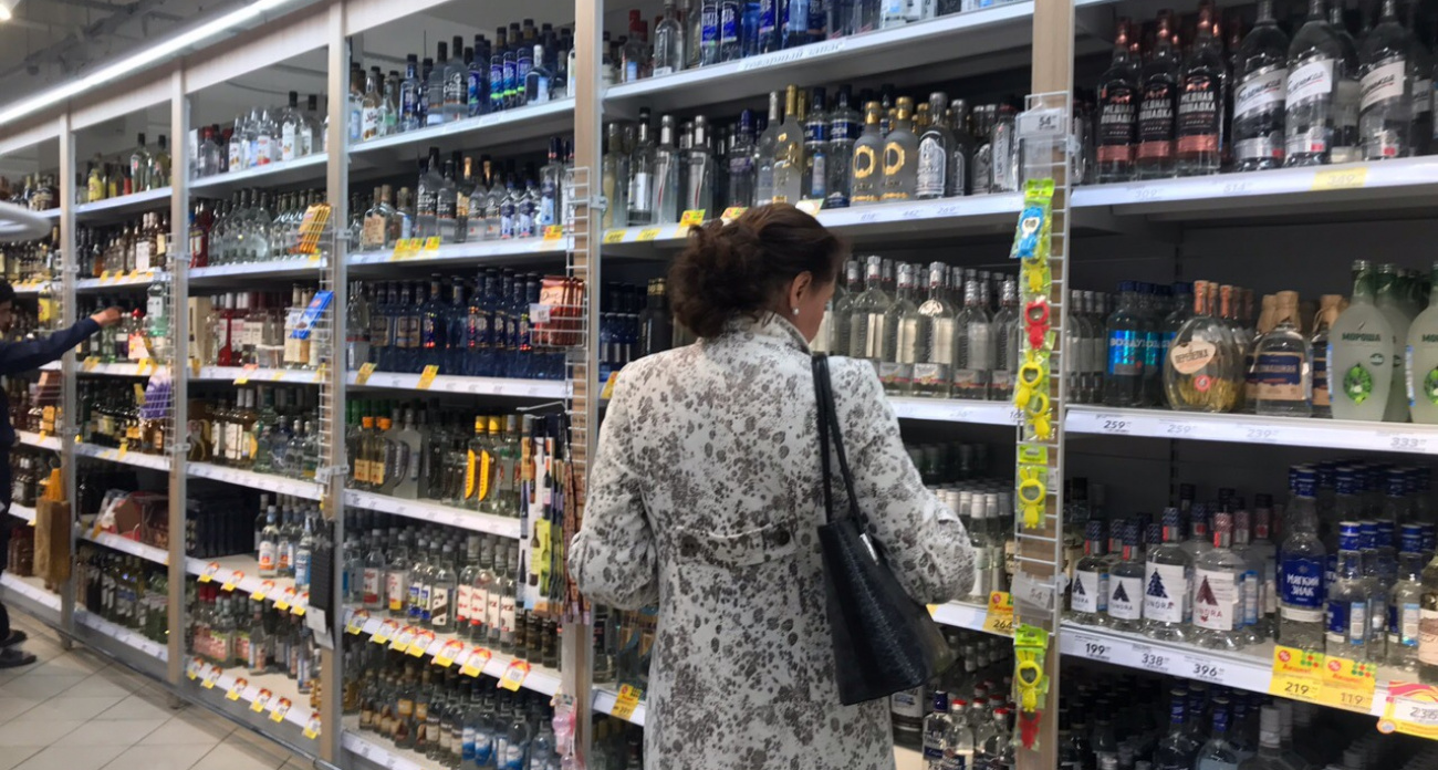 В России сократят часы продажи алкоголя