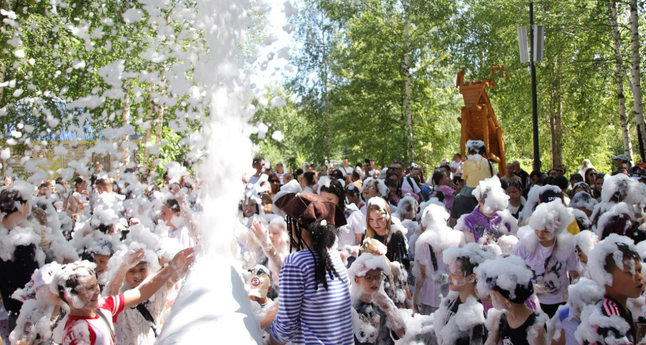 Последний месяц летних каникул для детей и подростков Новочебокарска начинается с ярких мероприятий