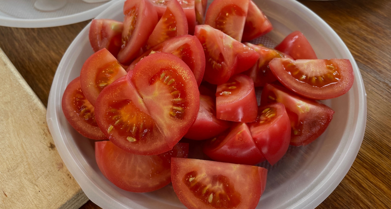 Бабушкин секрет: консервируем помидоры без пастеризации — зимой будут как свежие