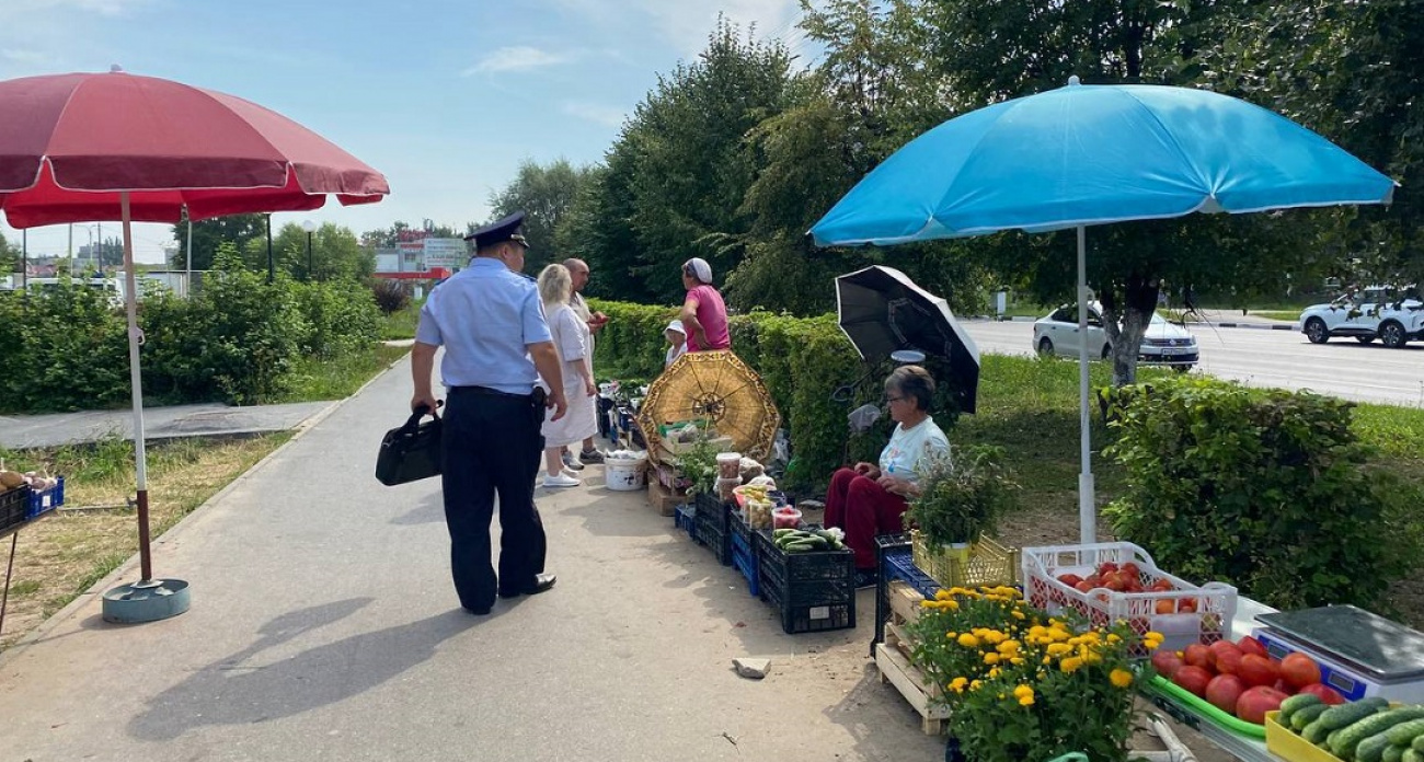 В Новочебоксарске прошел рейд по уличным точкам торговли