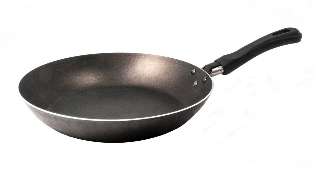 2 ложки в воду — и сковорода снова станет антипригарной: ничего не прилипнет и не пригорит