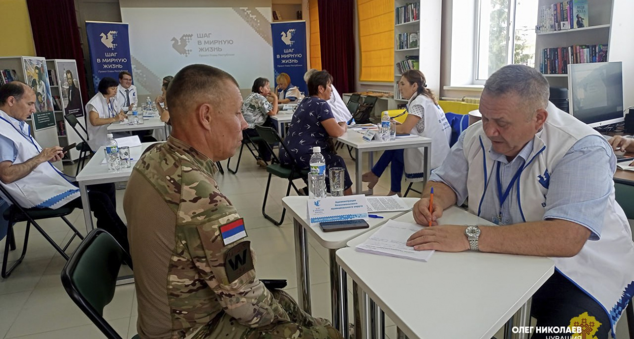 Проект Олега Николаева «Шаг в мирную жизнь» поддерживает военнослужащих и их семьи