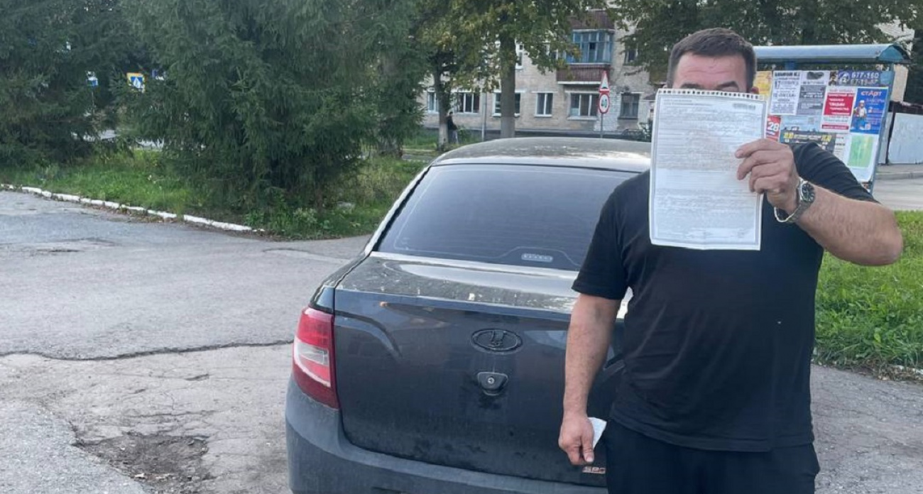 Водитель, проехавший по тротуару в новочебоксарской роще, заплатит штраф