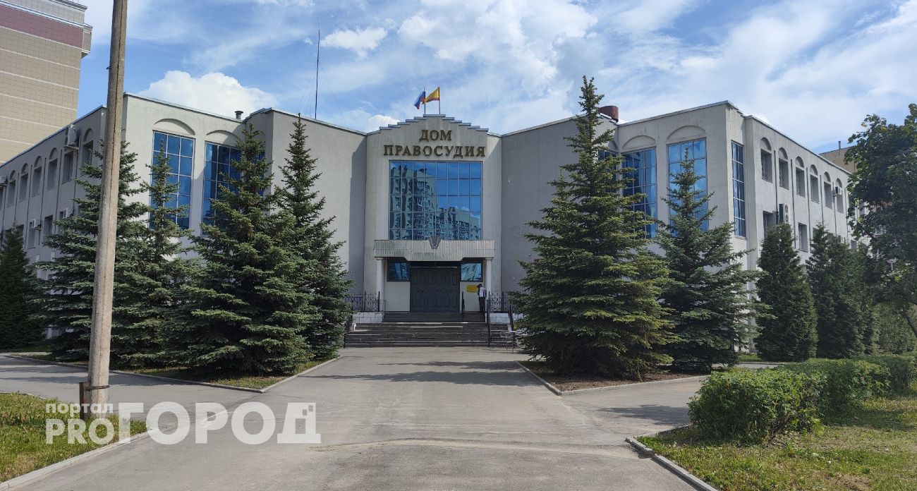 В Новочебоксарске мигранта-заключенного осудили за оскорбление представителя власти