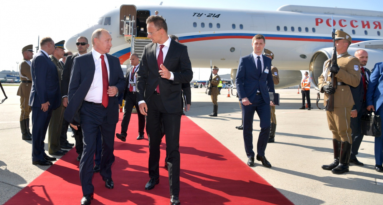 Поставки нефти в Венгрию продолжаются после атаки на станцию в Чувашии