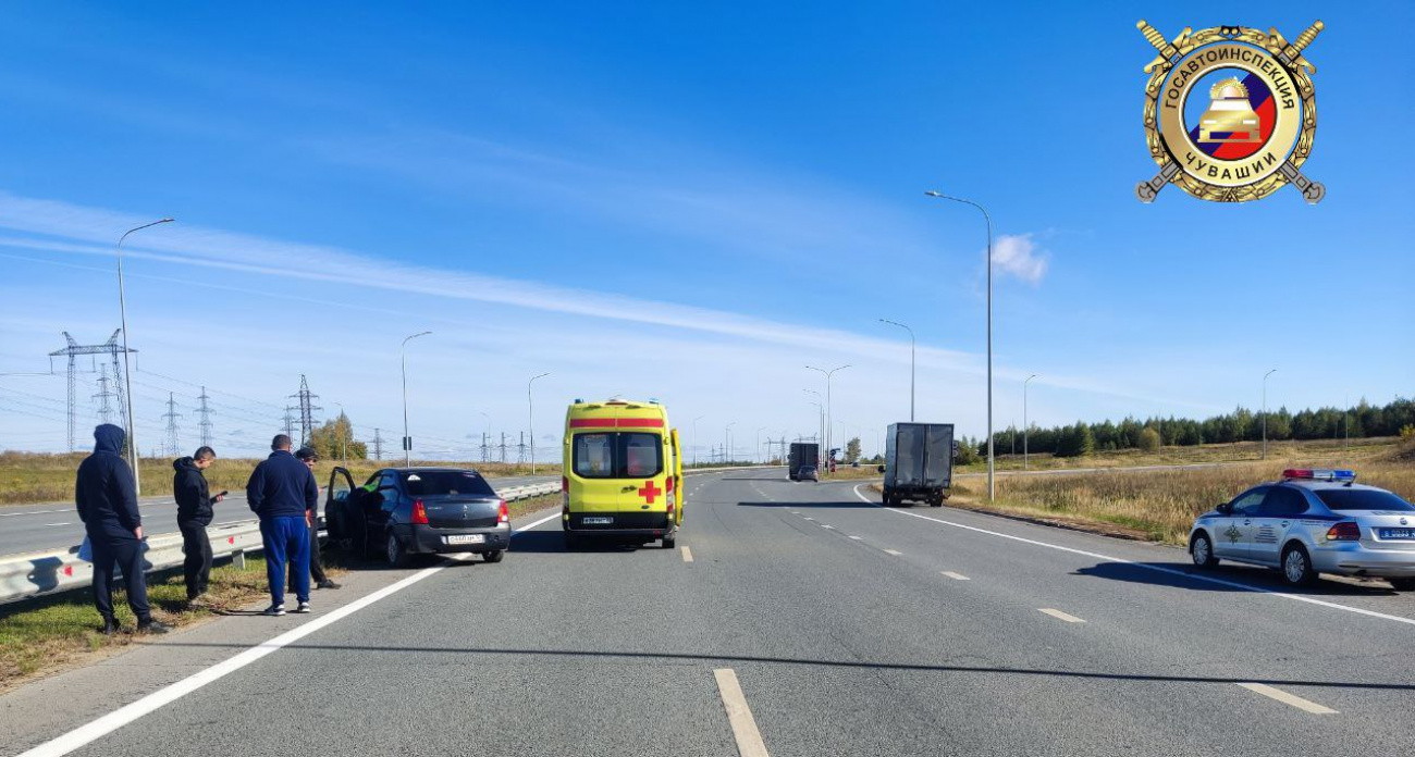 На трассе рядом с Новочебоксарском водитель потерял сознание и врезался в отбойник