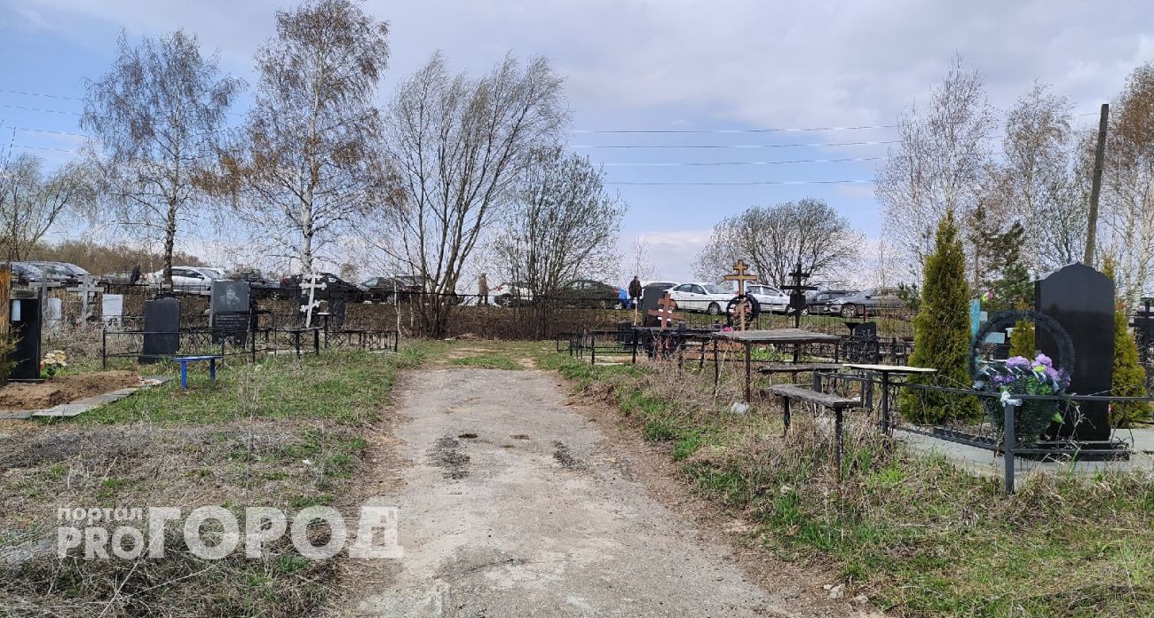 Одно неверное действие на кладбище в родительскую субботу изменит вашу жизнь