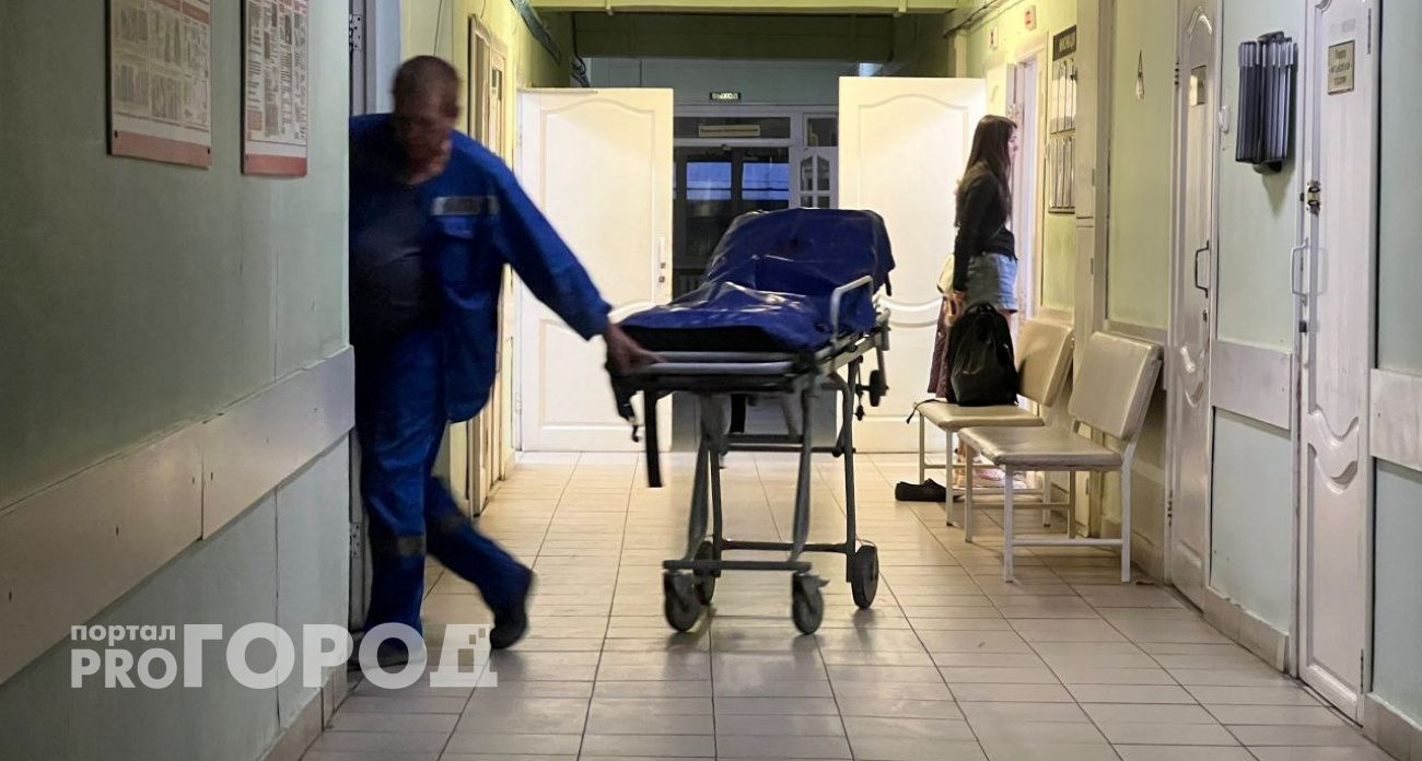 Врачи извлекли из пациента 25-сантиметровую трубу после падения в погреб