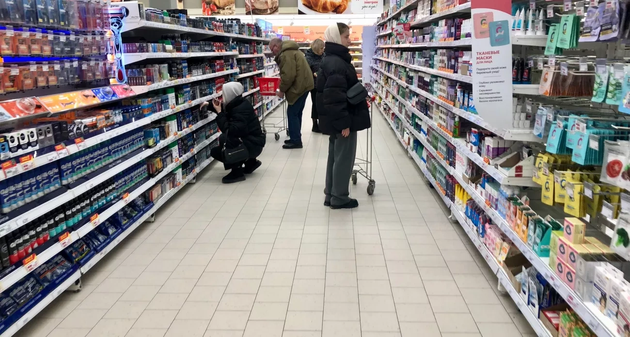 Вы переплачиваете за чужие покупки: опасная схема на кассах самообслуживания в Магните и Пятёрочке