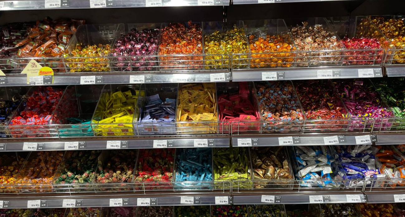 Конфеты из Магнита за 289 рублей вернули вкус советского детства: покупатели сметают «Кроху», «Дружка» и «Зайку»