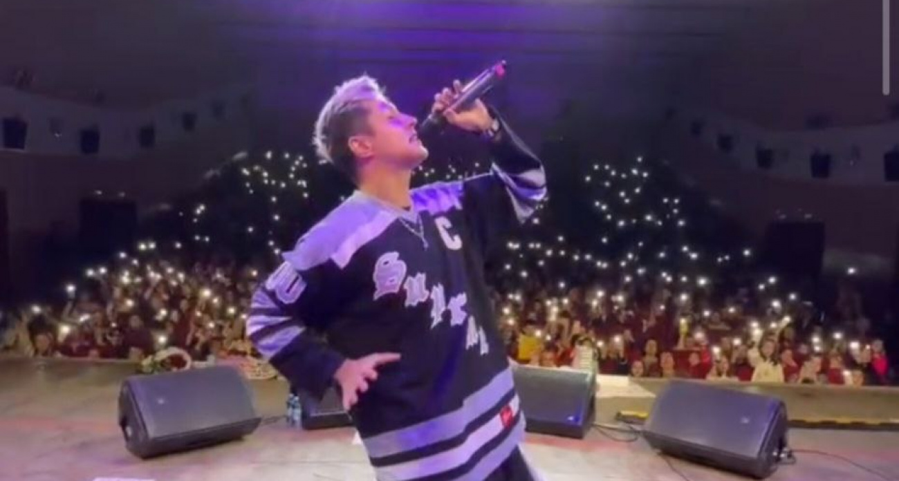 В Новочебоксарске выступил исполнитель хита "Ягода малинка" Хабиб