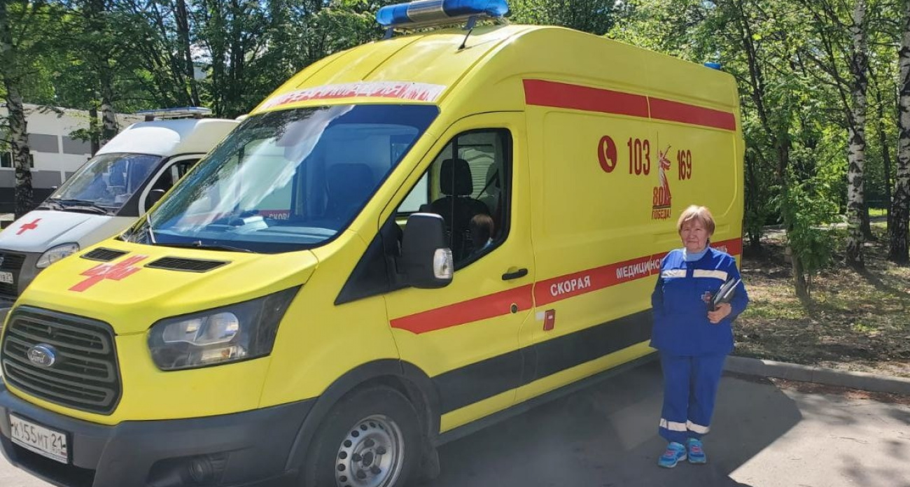 Фельдшера из Новочебоксарска наградили высоким званием