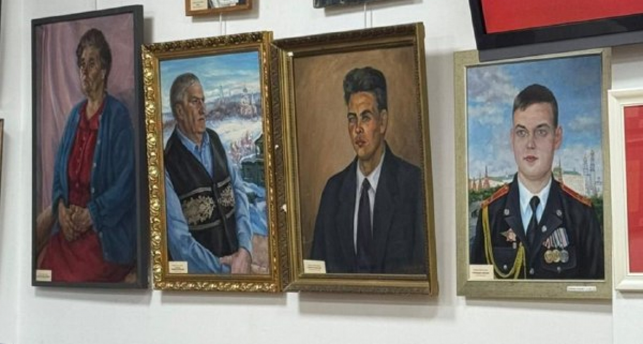 В Москве открылась выставка картин погибшего художника-участника СВО