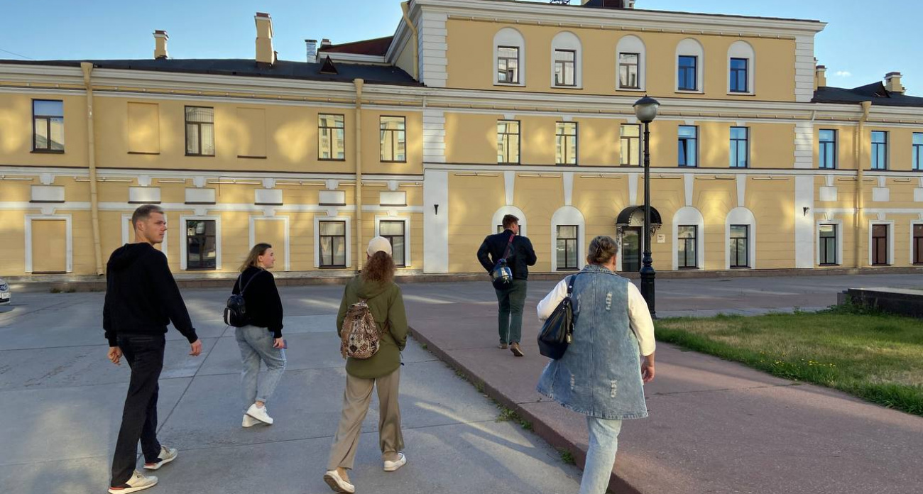 Съездили в Санкт-Петербург на неделю с лишним: дома взялись за калькулятор и опешили. Показываю, где слили деньги впустую