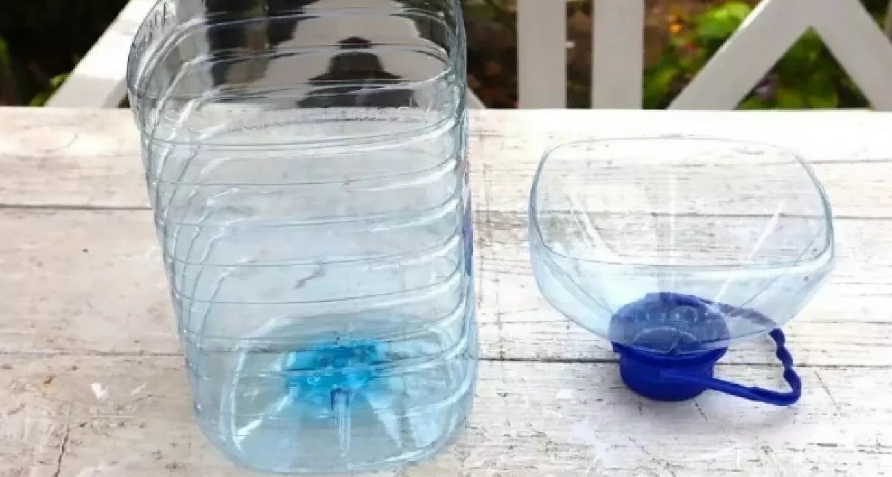 Пластиковые бутылки 5 л не выбрасываю никогда: показываю, как превращаю их в полезные вещи для дома