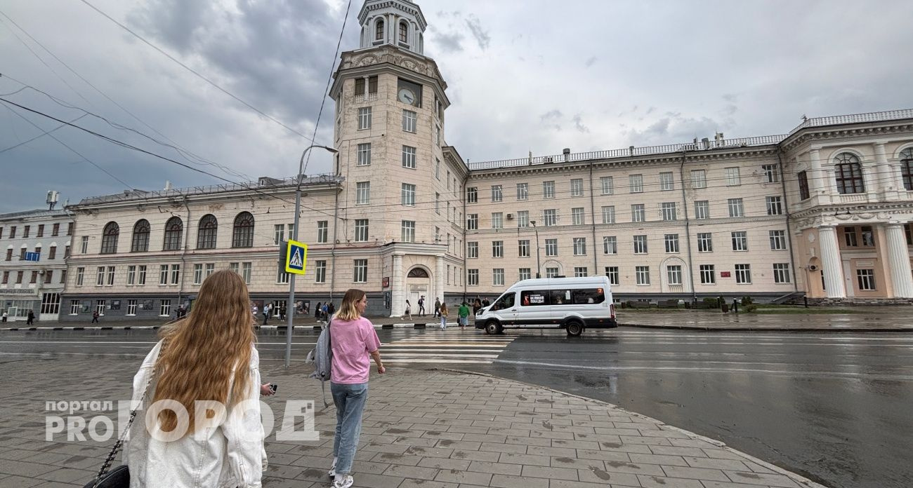 В 2026 году россиян ждут 12-дневные новогодние каникулы и семь коротких рабочих недель