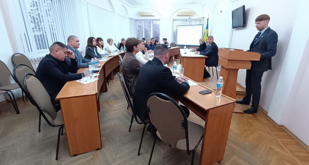 Новочебоксарским депутатам подробно объяснили, как не стать коррупционерами