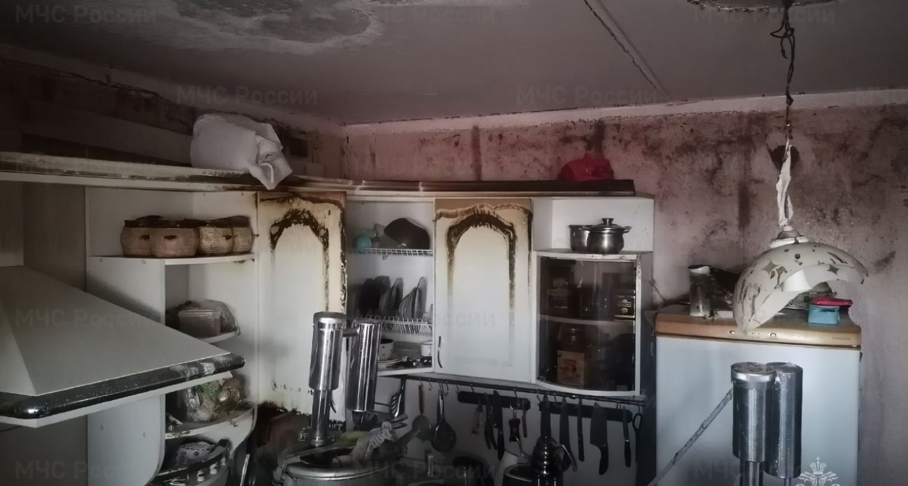 В Новочебоксарске самогонный аппарат спалил кухню в квартире