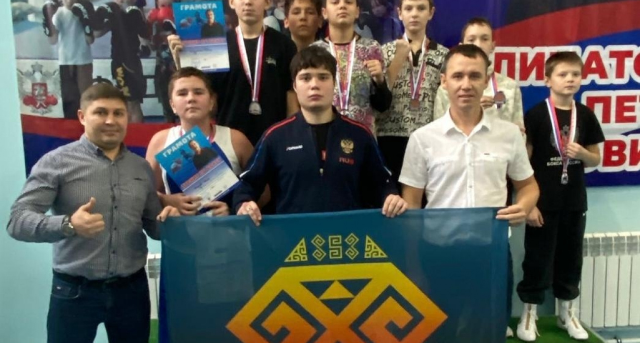 Новочебоксарские боксеры отличились сразу на двух турнирах