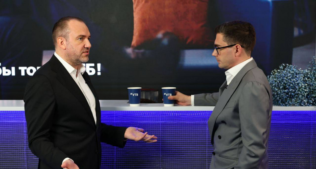 ВТБ: переток средств со сберегательных в инвестиционные инструменты усилится в следующем году 