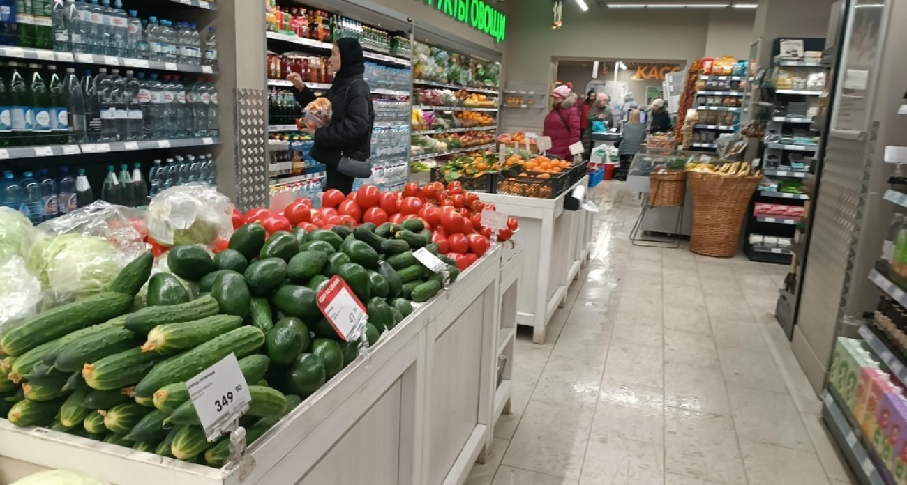 Роскачество назвало 5 правил поведения в магазине: что делать с разбитой банкой и разрешено ли пробовать продукты