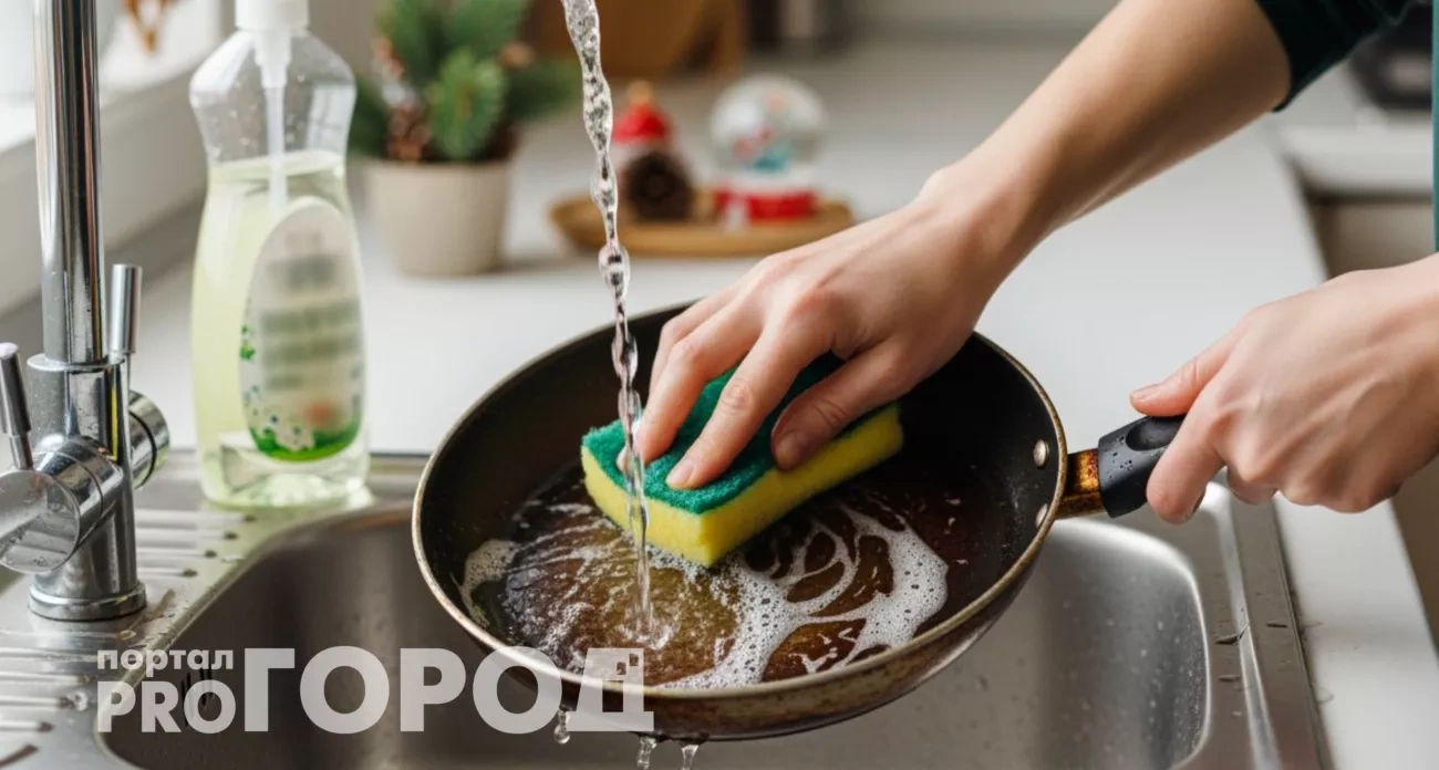 Вся посуда блестит без разводов: секрет мытья сковородок, который знают только шефы