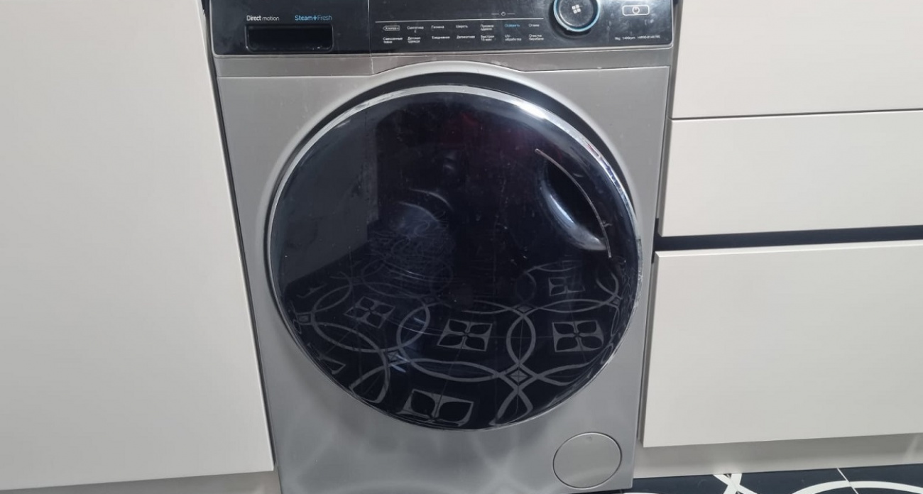 Избавьте машину от неприятного запаха одним простым ингредиентом — грязь начнёт выходить кусками