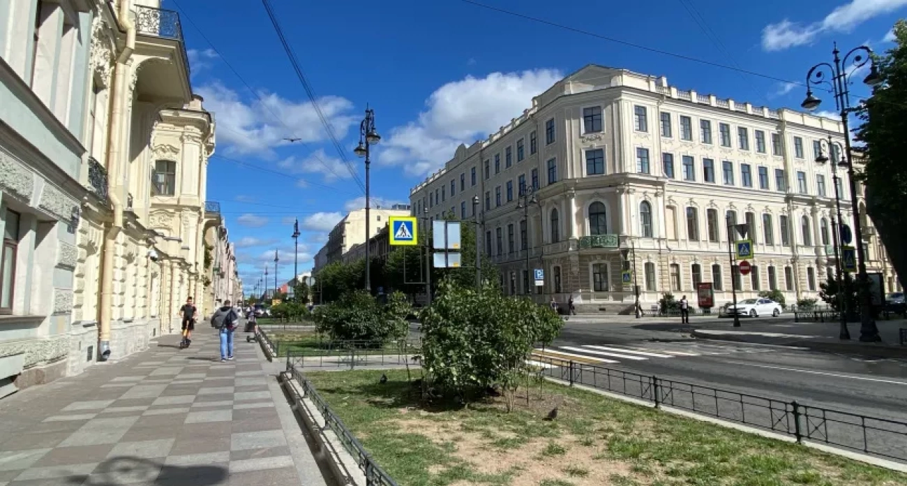 Город мечты, откуда все уходят, но никто не остается. Почему самый успешный регион России теряет людей каждый день