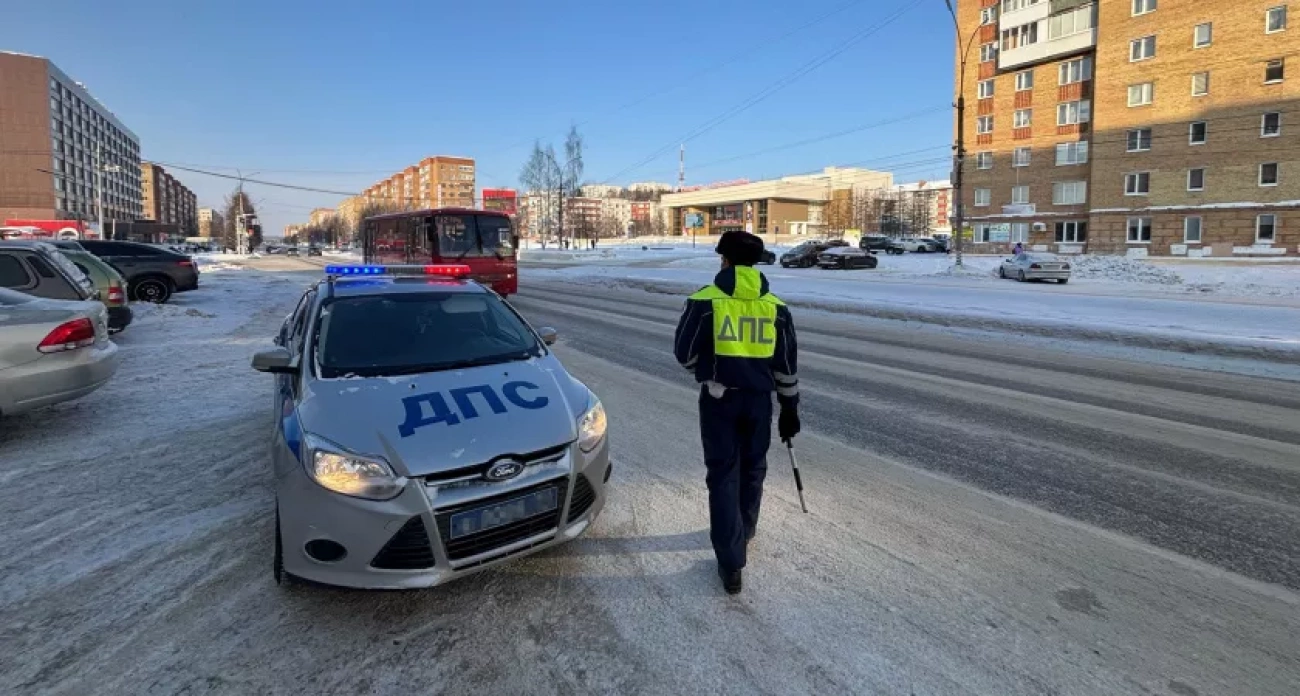 Как инспектор не сможет вас оштрафовать, если вы знаете этот простой трюк с капотом