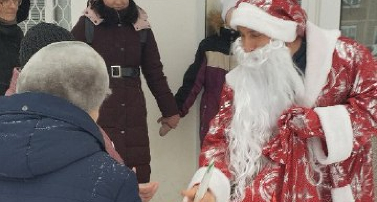 В канун Нового года в Новочебоксарске нуждающихся бесплатно накормили мясным супом и гречкой