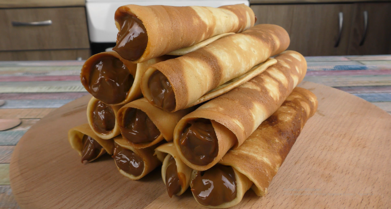 Вафельница не понадобится: хрустящие вафельные трубочки со сгущенкой прямо на сковороде