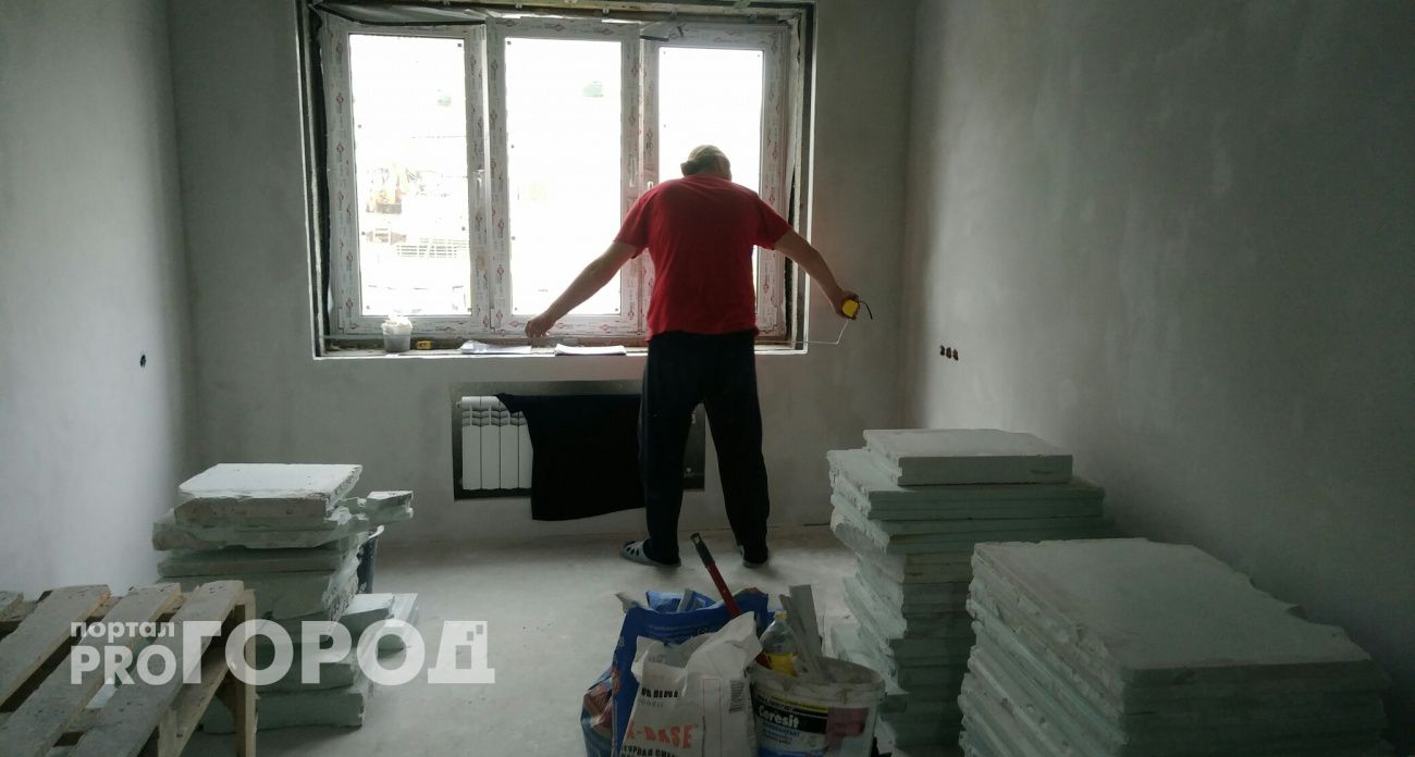 Менеджер из Новочебоксарска получил тяжелые травмы от ламината 