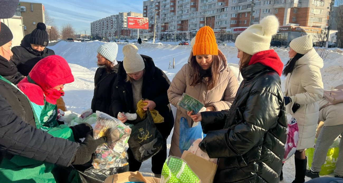 По Новочебоксарску и Чебоксарам волонтеры собрали 2 тонны вторсырье