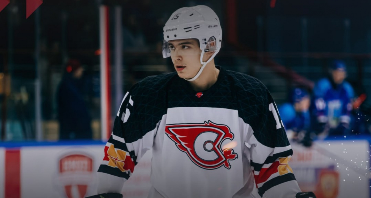 Ошеломляющее поражение новочебоксарцев: ХК "Сокол" встретился с соперником из Иркутской области