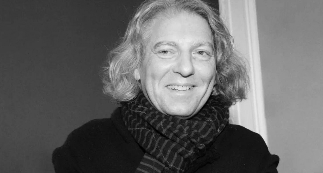 Скоропостижно скончался журналист, режиссер и соведущий шоу Вечерний Ургант