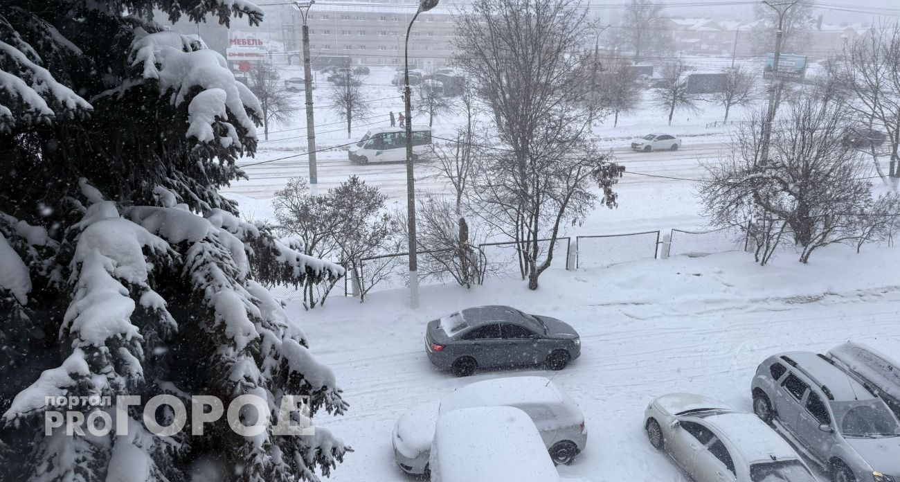 МЧС предупреждает о сложной обстановке на дорогах Чебоксар из‑за снега и наката