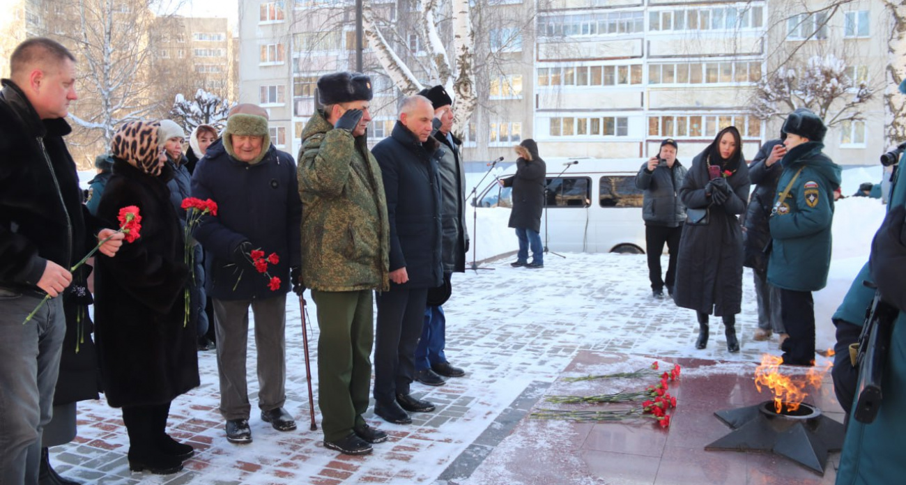 В Новочебоксарске вспомнили героев Сталинградской битвы