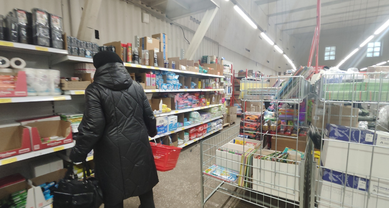 Зашла в «Светофор» за мелочью, а вышла с большими пакетами: что скрывают полки дискаунтера в этом году