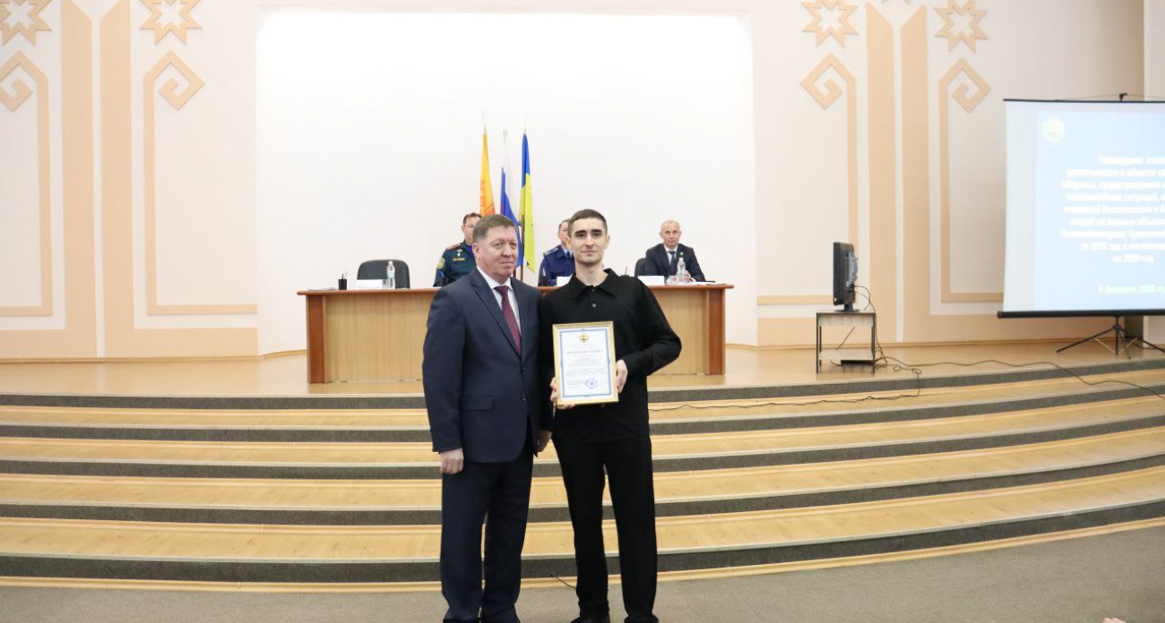 В Новочебоксарске наградили отличившихся в своем деле медиков