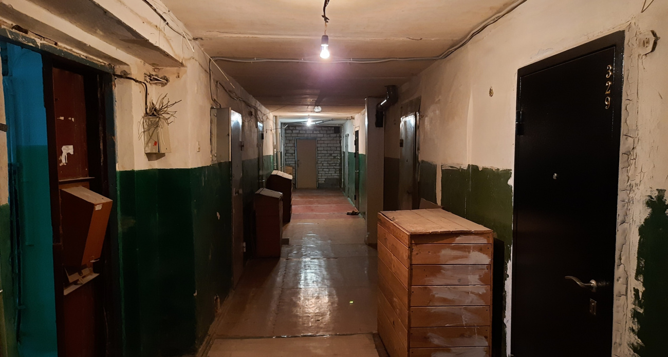 Как не выбросить миллионы на ветер: купил старую квартиру, а через месяц она посыпалась