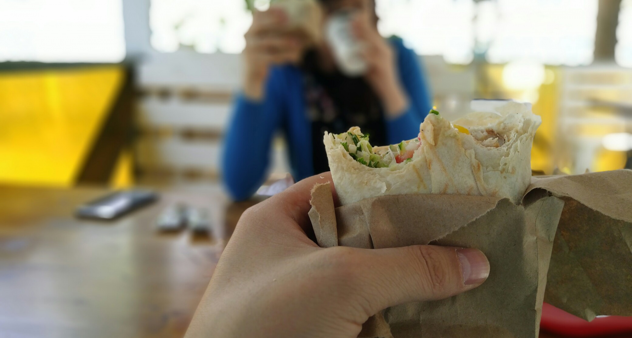 Любители шаурмы могут спать спокойно: в России планируют утвердить ГОСТ 